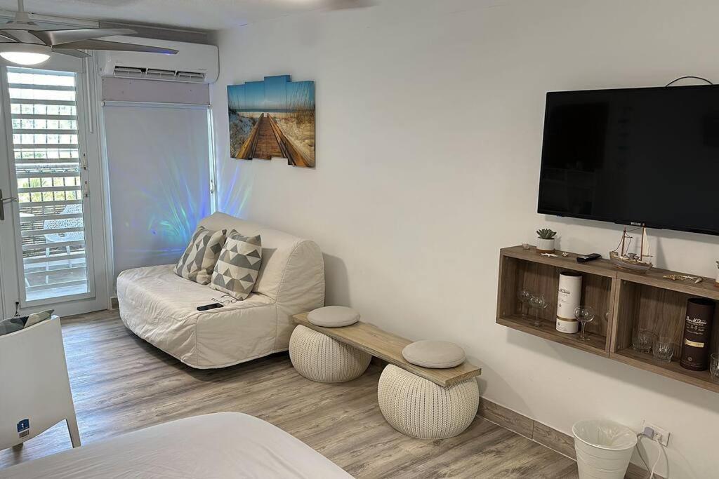 Relaxing Studio Near El Yunque With Pool View Luquillo Extérieur photo