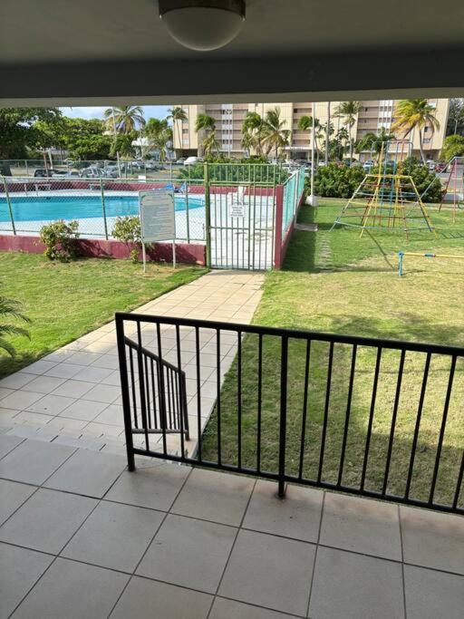 Relaxing Studio Near El Yunque With Pool View Luquillo Extérieur photo